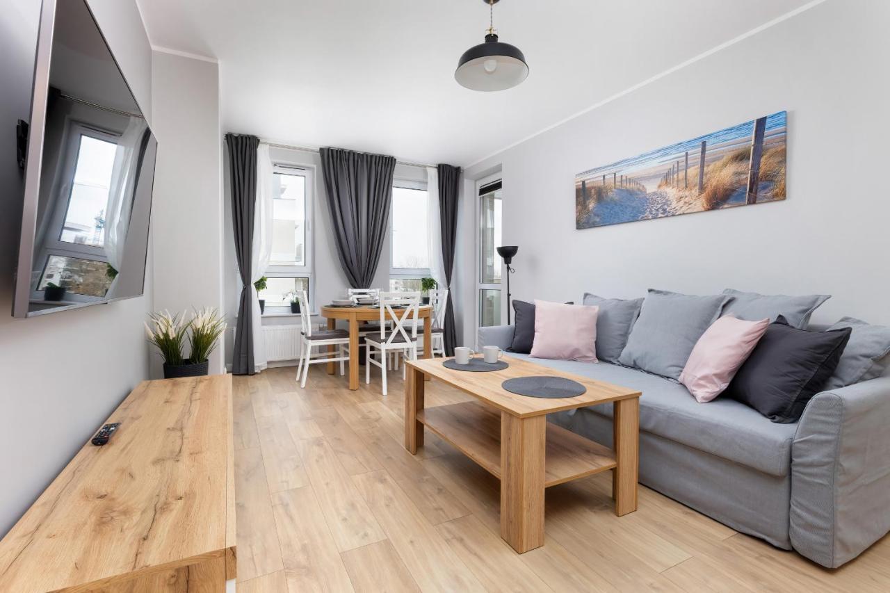 Apartamenty Platany Z Parkingiem By Noclegi Renters Kołobrzeg Eksteriør bilde