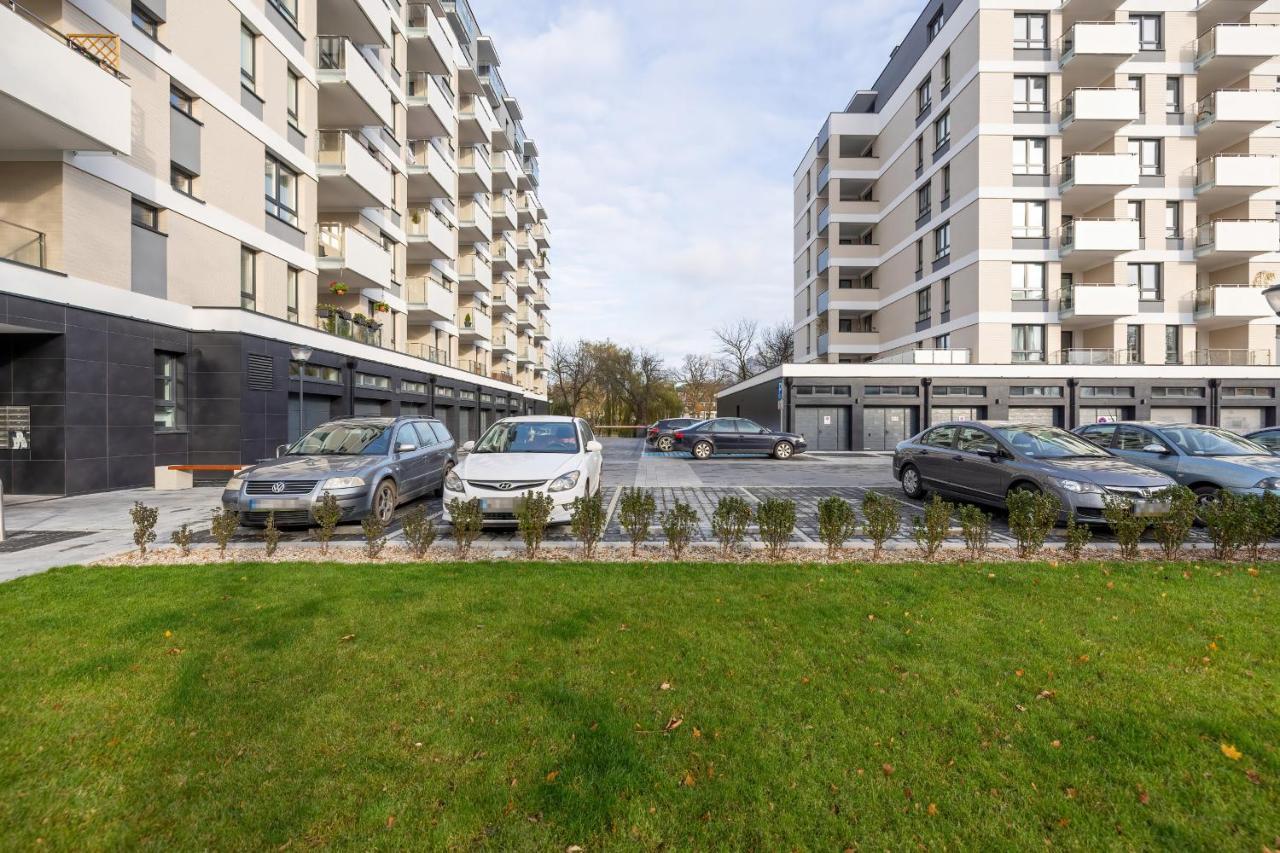 Apartamenty Platany Z Parkingiem By Noclegi Renters Kołobrzeg Eksteriør bilde